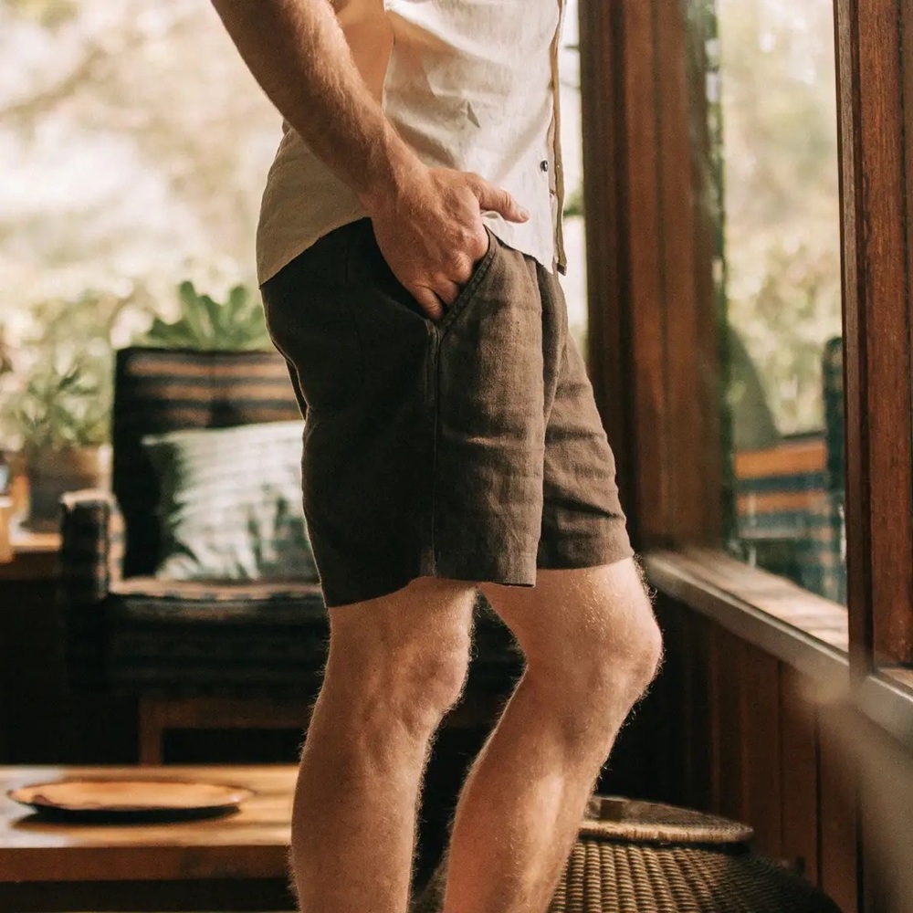 NWOT The Après Short in Espresso Hemp - Large